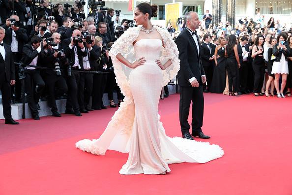 Sonam Kapoor at Cannes 2016, Day 2 (1)